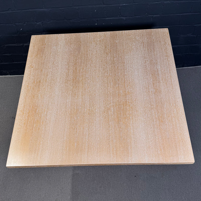 Vitra Eames Contract Table – Quadratischer Design-Tisch mit heller Holzplatte