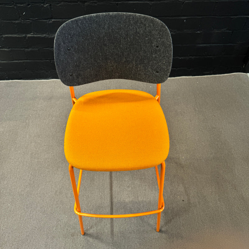 De Vorm Barhocker, Orange/Gelborange, 52 × 42 × 87 cm