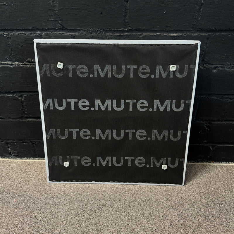MUTE Akustik Wandabsorber Quadrate 60x60 cm (Hellgrau)