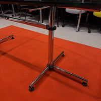 USM Haller Konferenztisch - Transparentes Glas