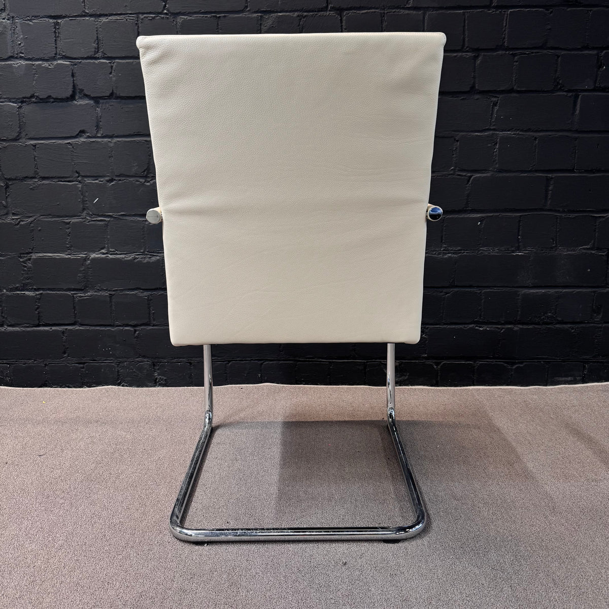 Walter Knoll FK Freischwinger (höhere Lehne)