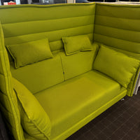 Vitra Alcove Sitzkissen 40x25cm in Apfelgrün