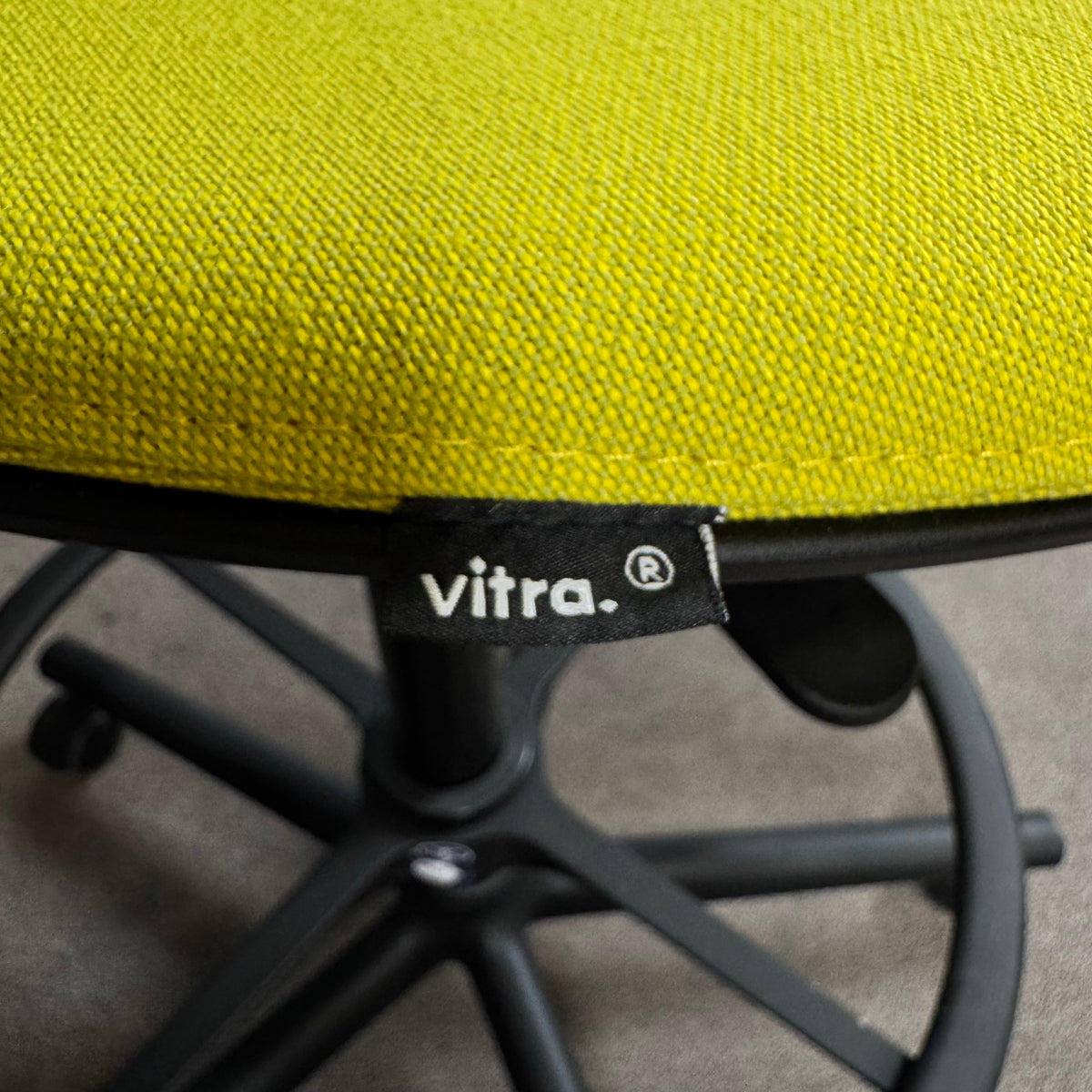 Vitra Rookie High Bürostuhl gelb/pastellgrün