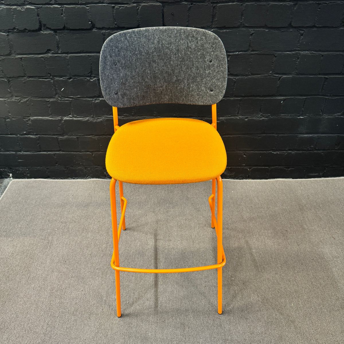 De Vorm Barhocker gebraucht | Green Office Rhein-Main