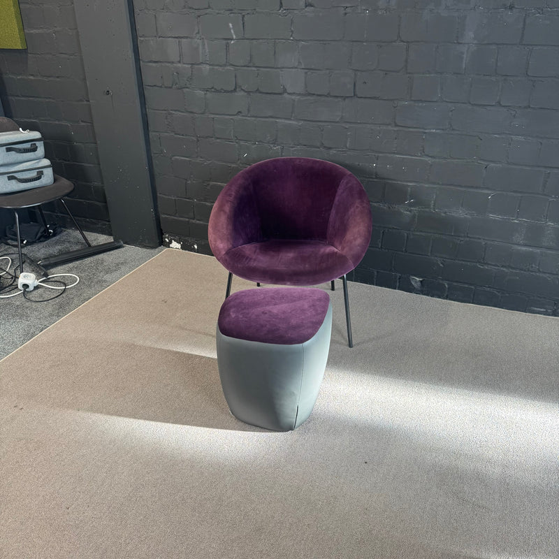 Walter Knoll 369-10 Design Sessel mit Seating Stones Hocker – Aubergine / Violett