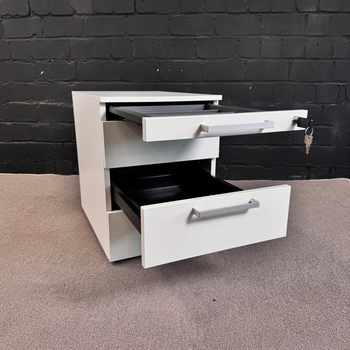 Steelcase Rollcontainer – Abschließbarer Büro-Container in Weiß