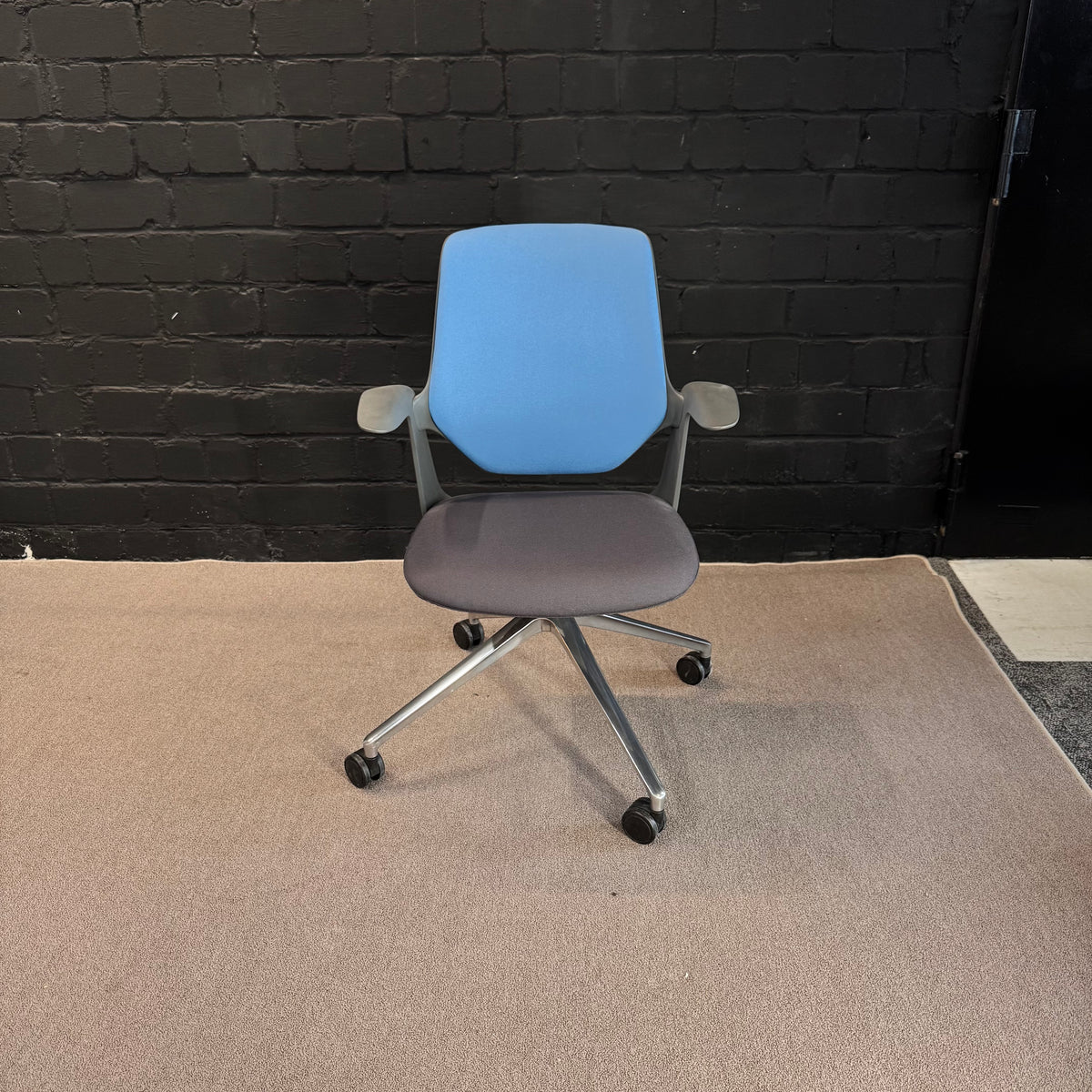 Profim Bürostuhl, Hellblau, 62 × 62 × 82 cm