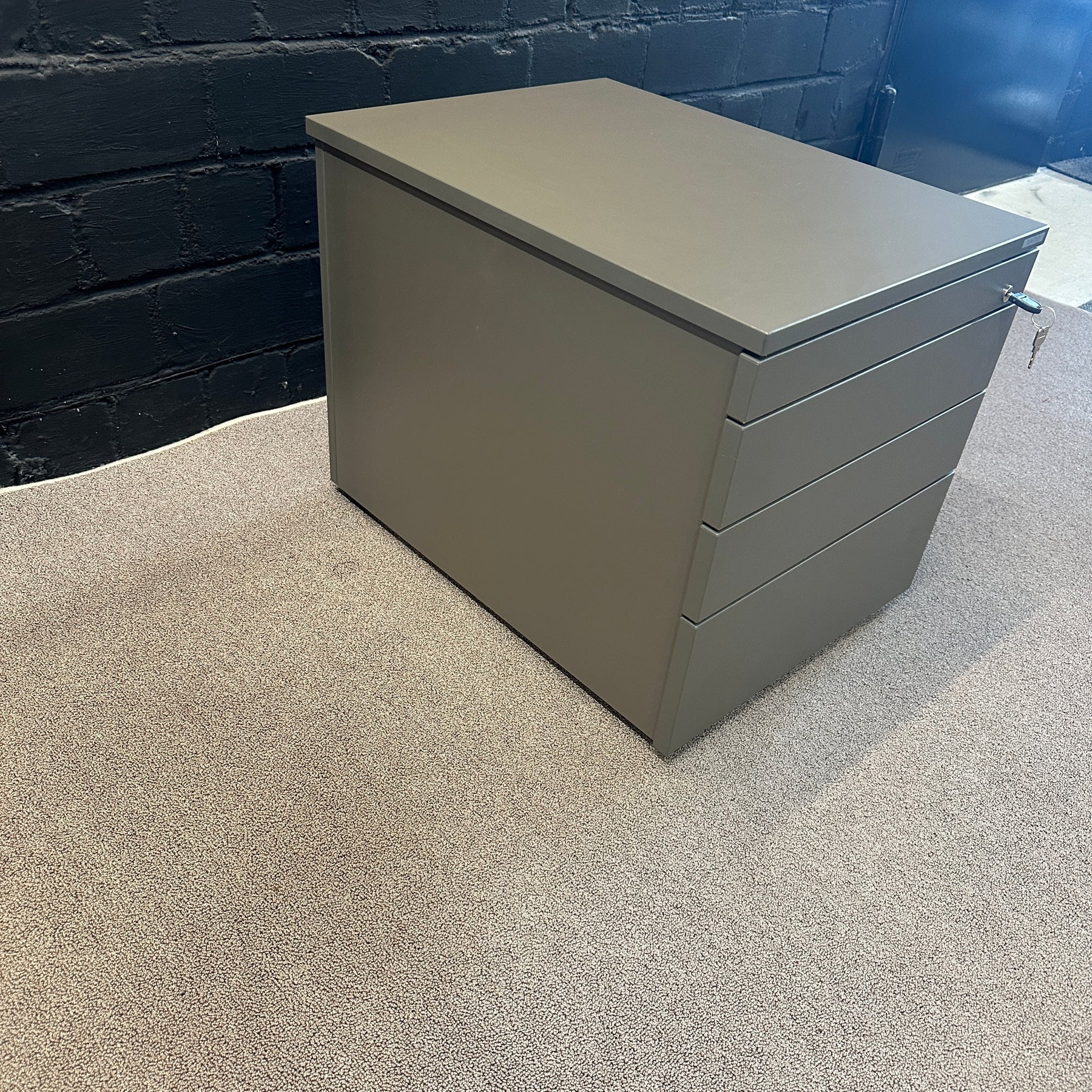Rollcontainer