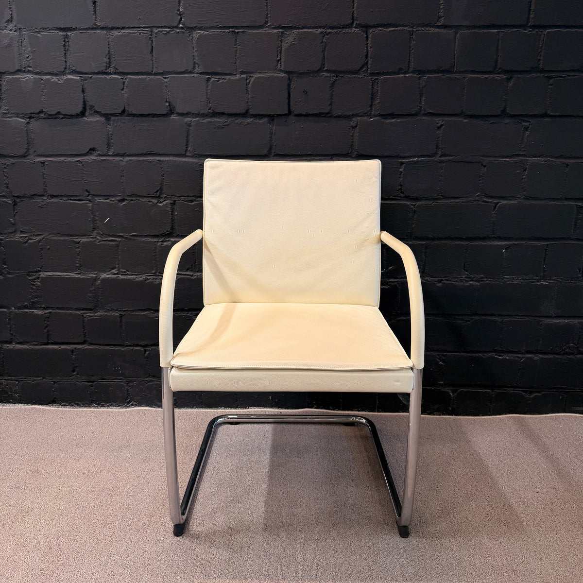 Walter Knoll FK Freischwinger