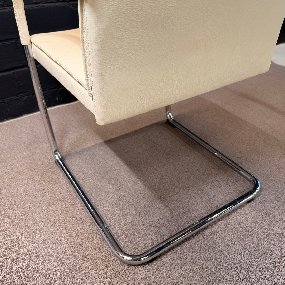 Walter Knoll FK Freischwinger
