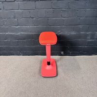 Dauphin Trendoffice Stehhilfe – Ergonomischer Stehsitz / Pendelhocker rot/schwarz