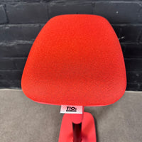 Dauphin Trendoffice Stehhilfe – Ergonomischer Stehsitz / Pendelhocker rot/schwarz