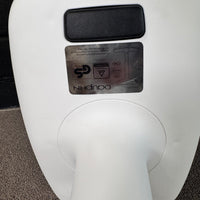 Dauphin Trendoffice Stehhilfe – Ergonomischer Stehsitz / Pendelhocker grau/weiß