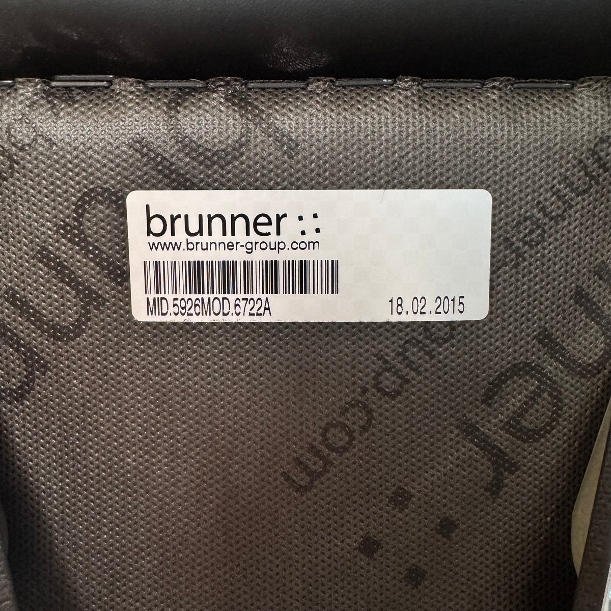 Brunner Finaso Konferenzstuhl – Eleganter Besprechungsstuhl mit Lederbezug