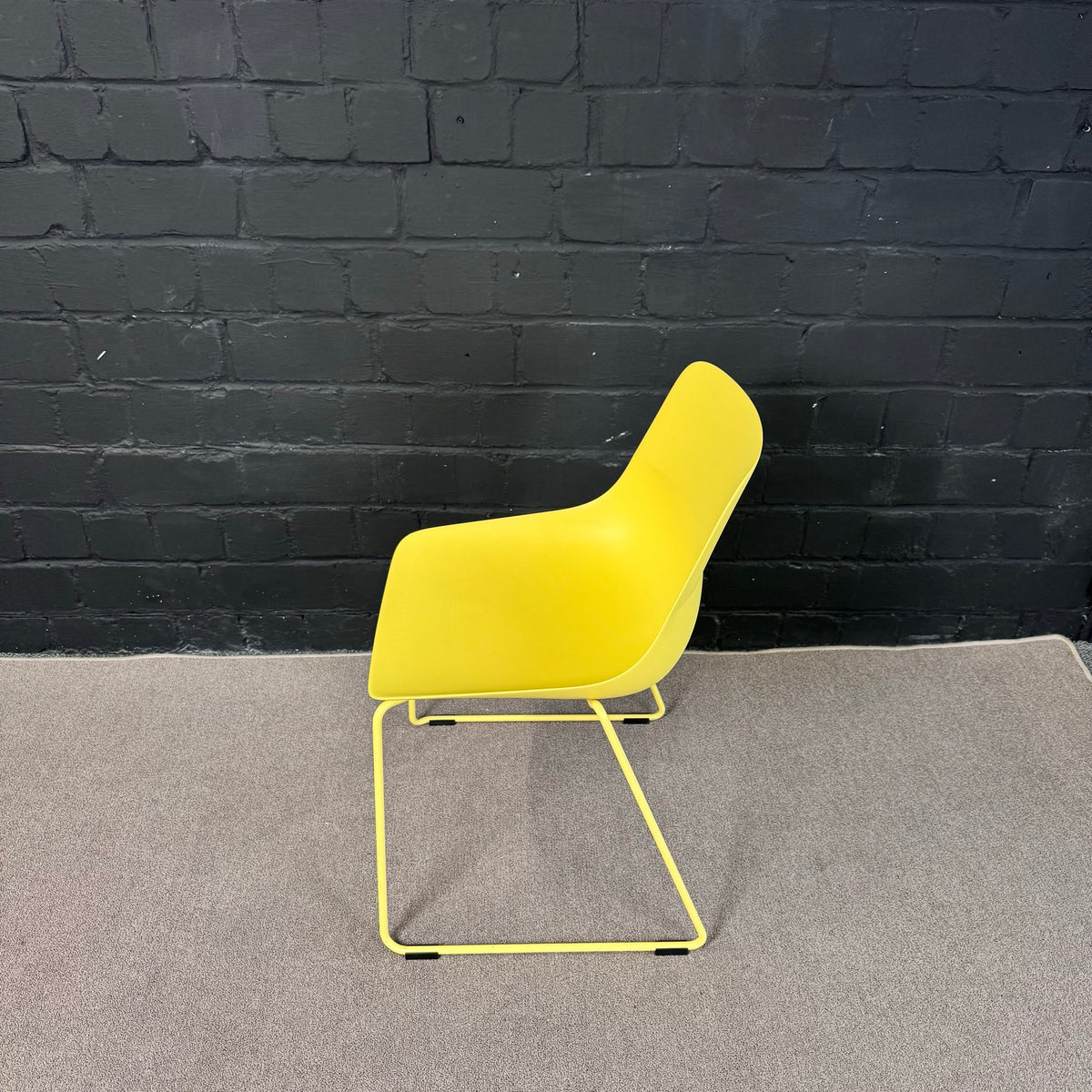 Vitra HAL Tube Designerstuhl, Gelb