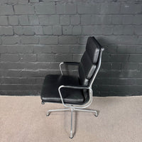 Vitra Eames Soft Pad Group EA 219 / EA 217