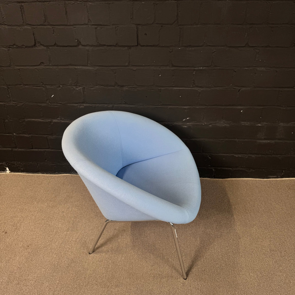 Arper Duna 02 Loungestuhl blau