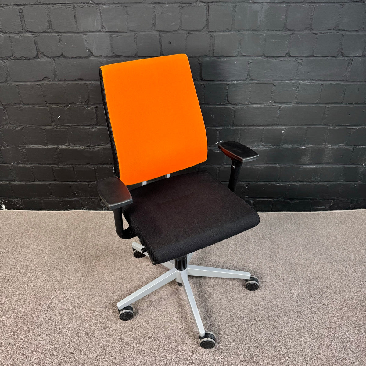Sedus Black Dot Bürodrehstuhl – Ergonomischer Bürostuhl mit Dorsokinetik