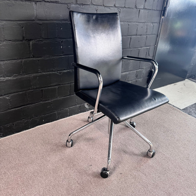 Design Bürostuhl | Echtleder Schwarz | Chrom | Drehstuhl mit Armlehnen