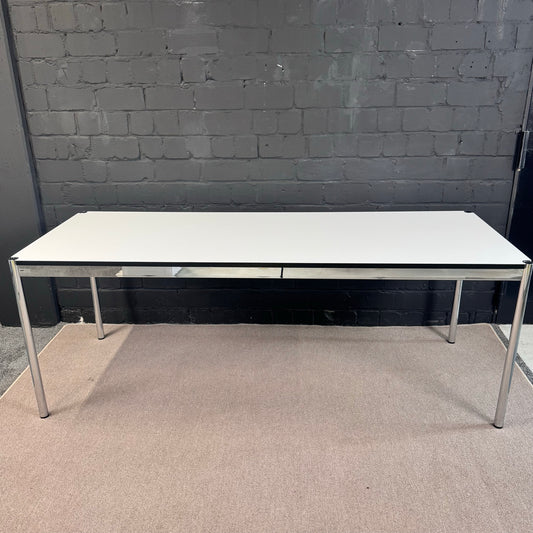 USM Haller Tisch – Designklassiker Schreibtisch / Konferenztisch (200 x 75 cm)