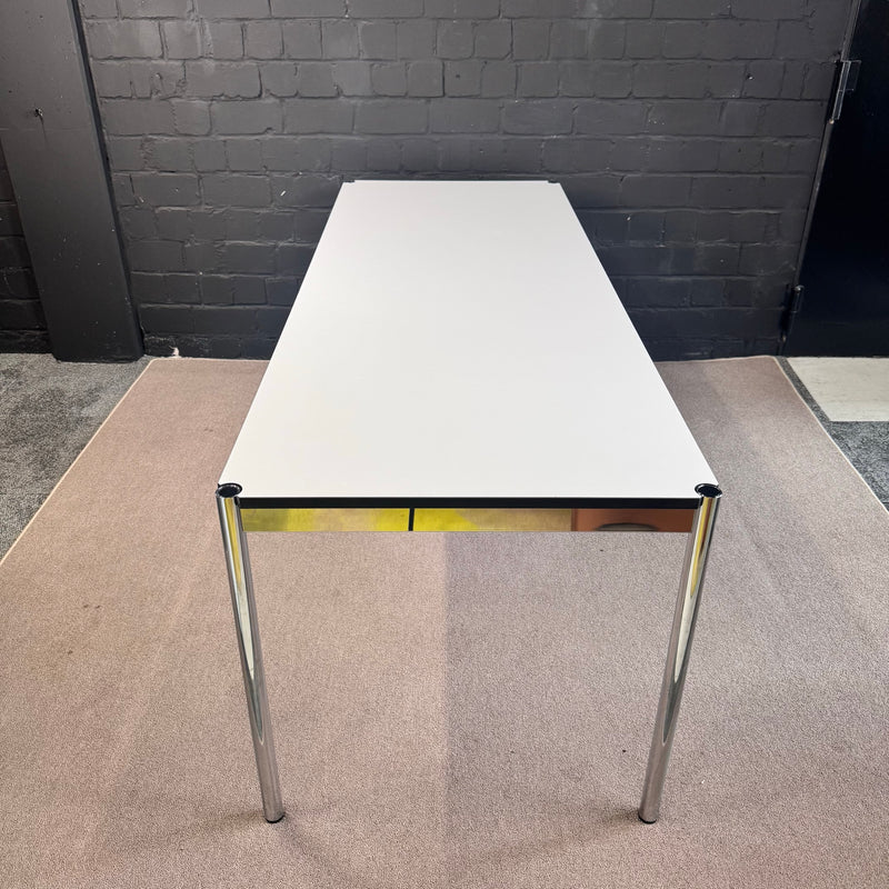 USM Haller Tisch – Designklassiker Schreibtisch / Konferenztisch (200 x 75 cm)
