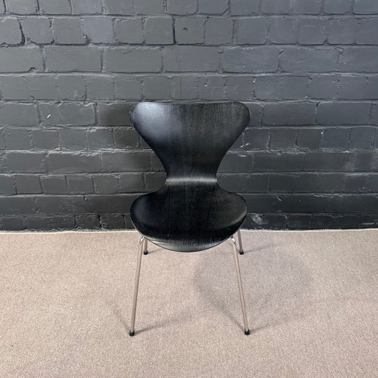 Fritz Hansen Serie 7 Stuhl – Skandinavischer Designklassiker
