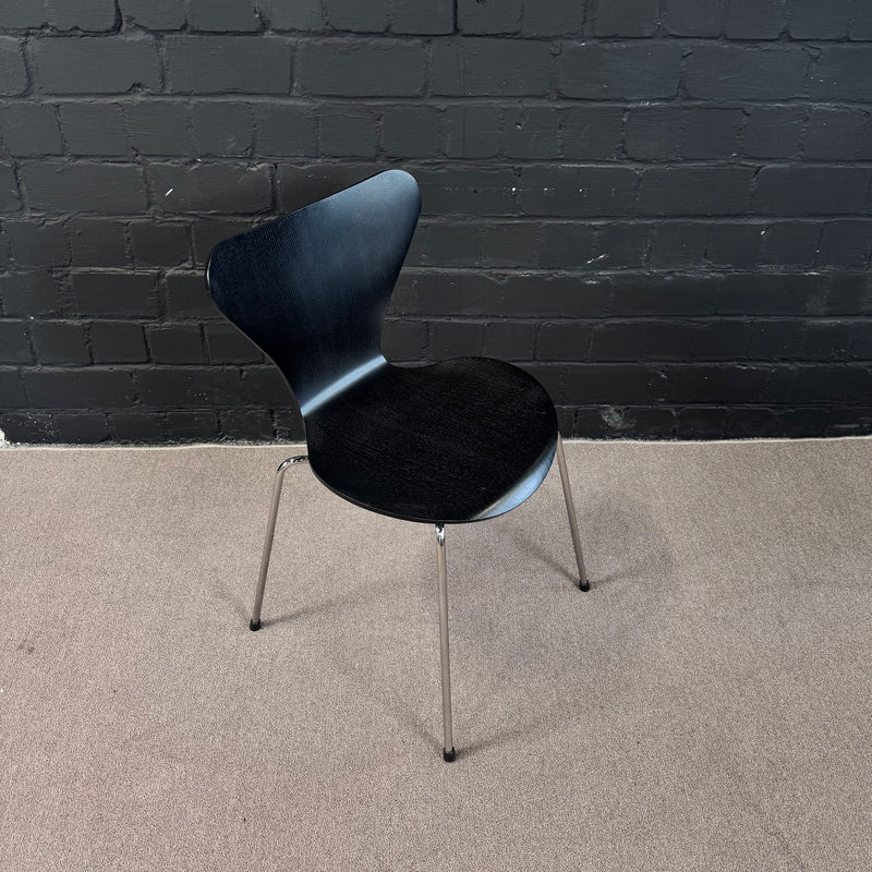 Fritz Hansen Serie 7 Stuhl – Skandinavischer Designklassiker