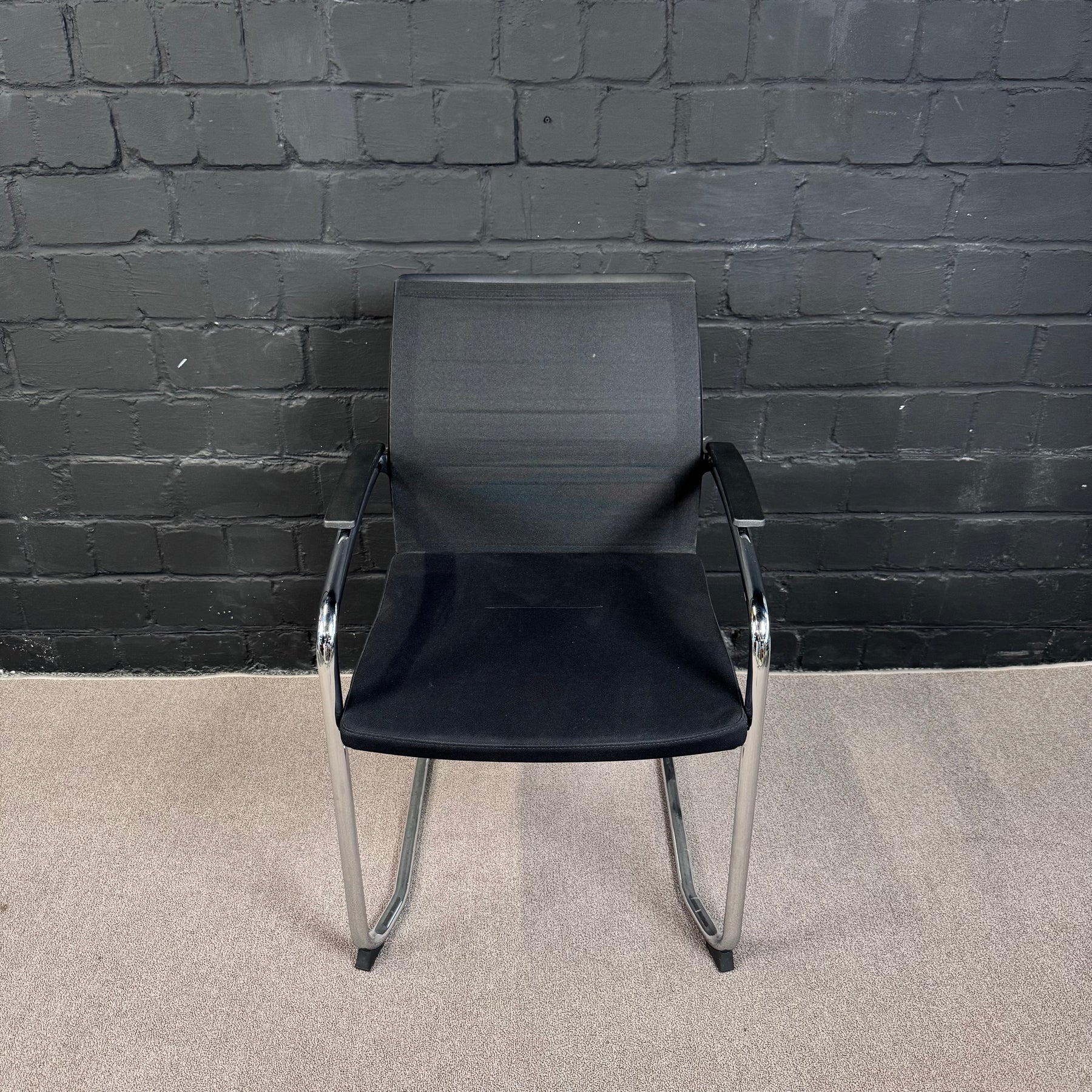 Sedus Open Up Freischwinger – Ergonomischer Besprechungsstuhl