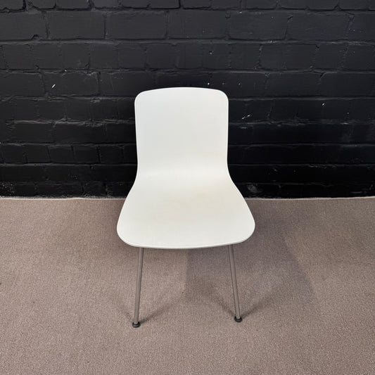 Vitra HAL Tube Designstuhl, weiß