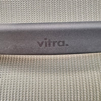 Vitra physix Konferenzstuhl mit Netzbezug
