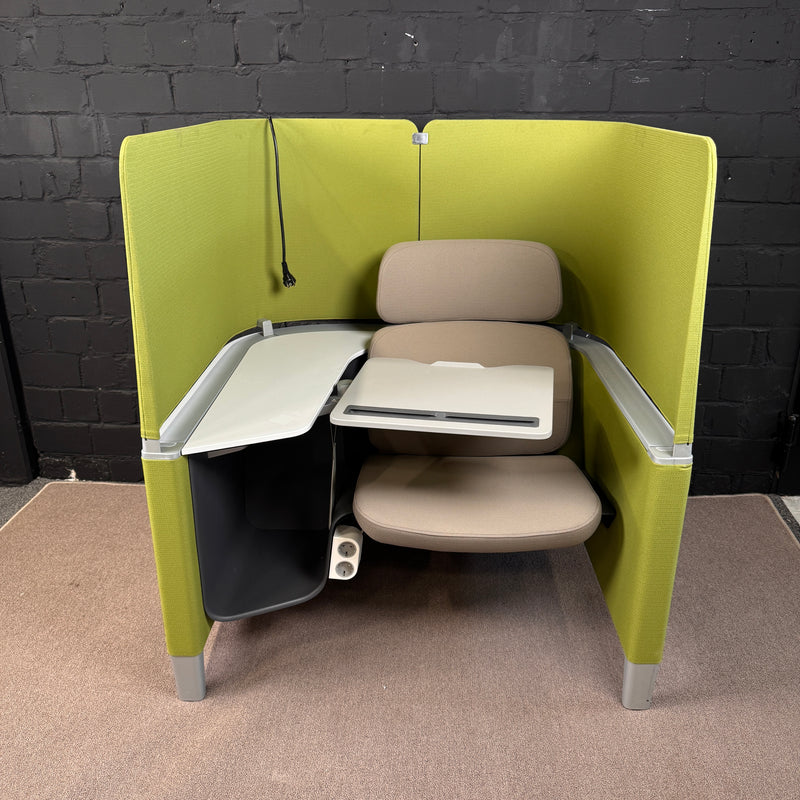 Steelcase Brody WorkLounge – Ergonomischer Akustik-Arbeitsplatz
