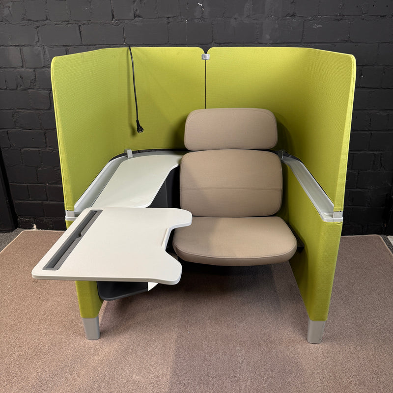 Steelcase Brody WorkLounge – Ergonomischer Akustik-Arbeitsplatz