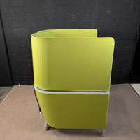 Steelcase Brody WorkLounge – Ergonomischer Akustik-Arbeitsplatz