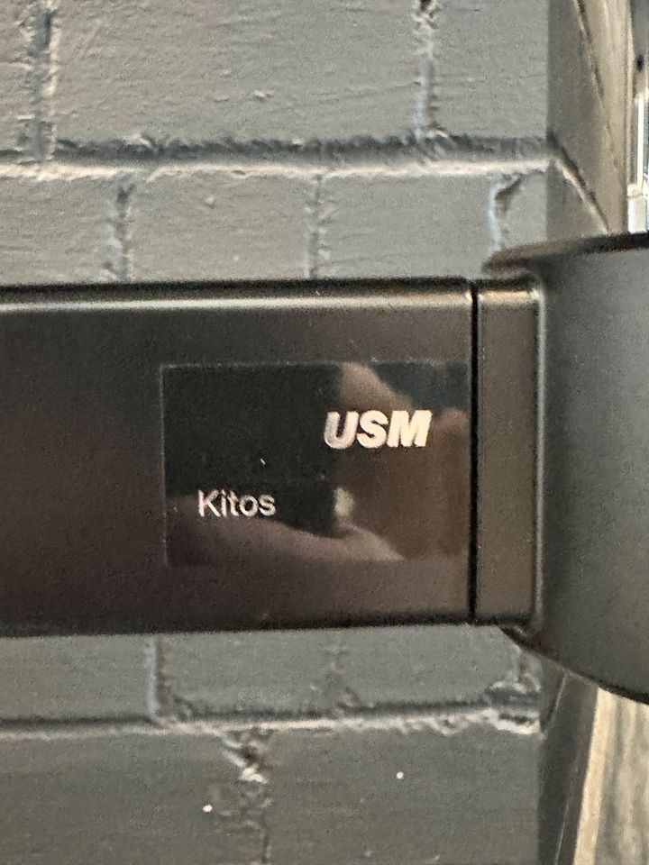 Kitos M Lift Up Schreibtisch, höhenverstellbar