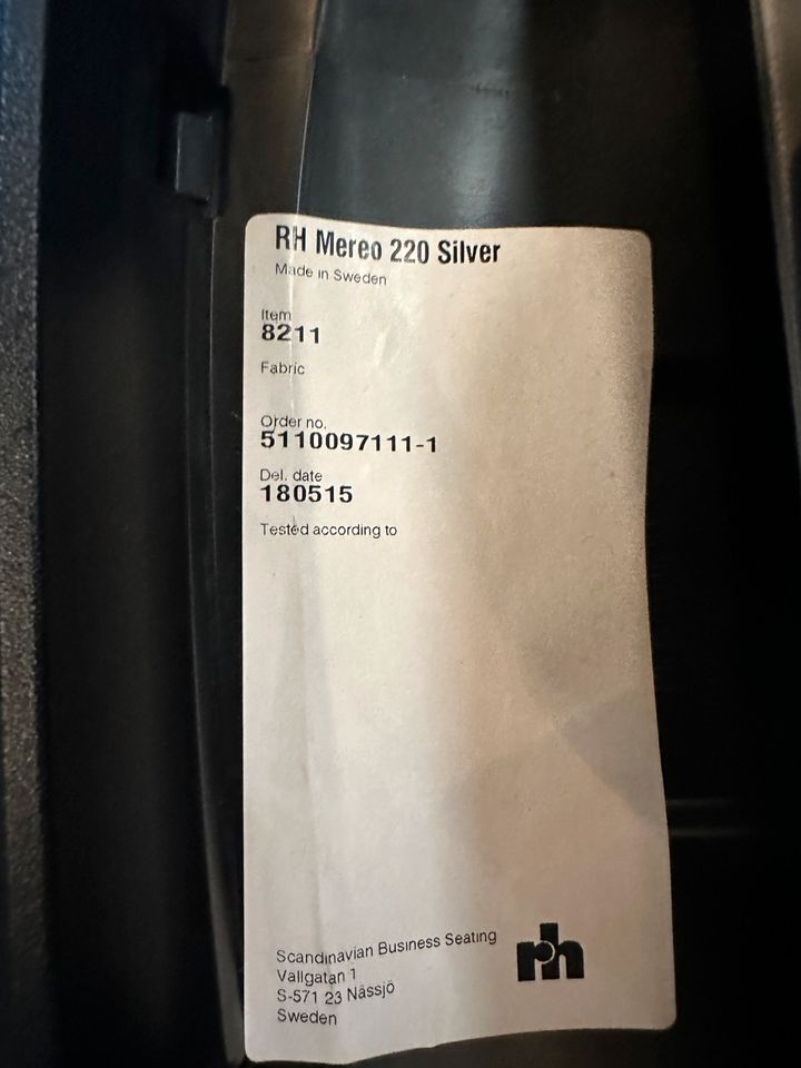 Mereo 220 Silver Bürodrehstuhl