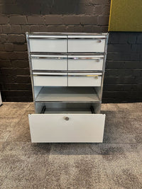Sideboard Lichtgrau, 7 Schubladen, 77×109 cm