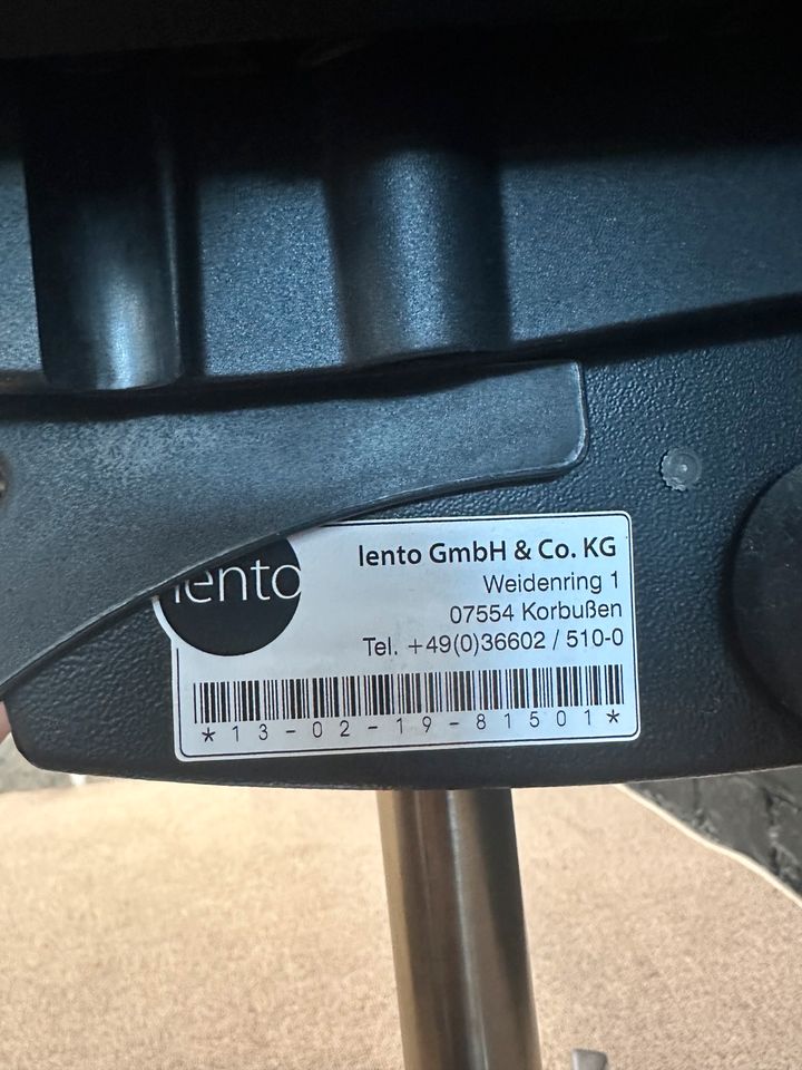 Lento Bürostuhl / Drehstuhl mit Armlehnen, ergonomisch