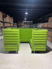 Vitra Alcove Cabin Highback Sofa in Grün