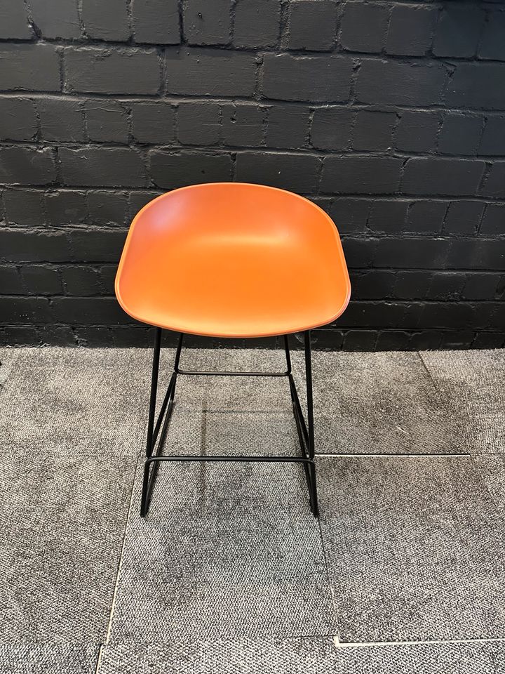 About A Stool AAS 38 Mandarine