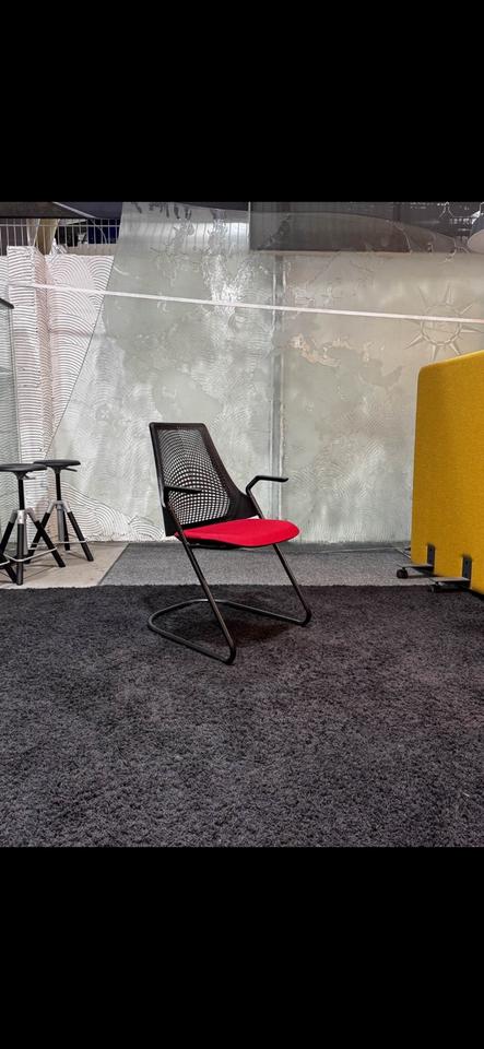 Herman Miller Sayl Freischwinger schwarz rot - Klassiker 18x