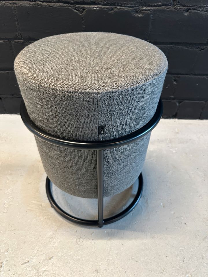 Drop Hocker Dunkelgrau