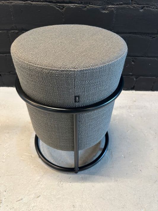Drop Hocker Dunkelgrau
