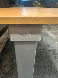 E-Schreibtisch, 180×80 cm