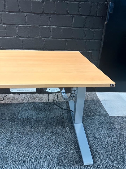 E-Schreibtisch, 180×80 cm