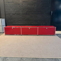 USM Haller Sideboard / Lowboard, Rot, Designklassiker