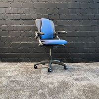 H03 Bürostuhl Blau
